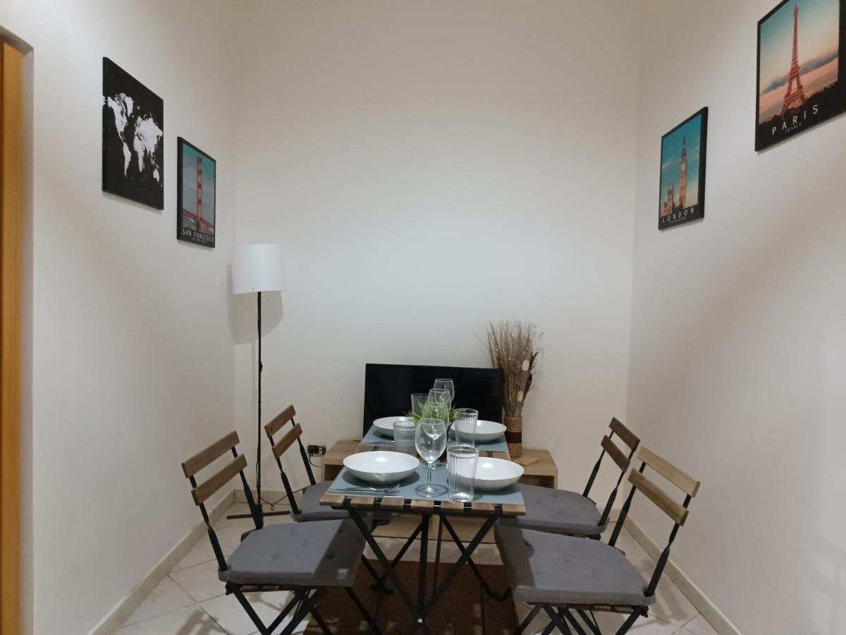 Espy Naples Apartamento Exterior foto